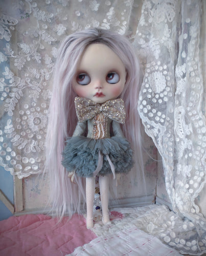 The Kitten Tutu - A dress for Blythe