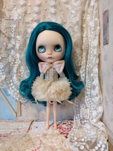 The Pom Pom Tutu - A dress for Blythe