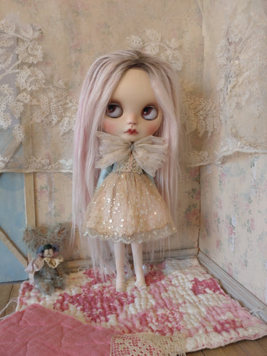 Moonkissed- A dress for Blythe
