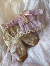 Head in the Clouds - A 2 part set for Blythe